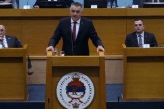 Više od rekonstrukcije – u Banja Luci za nekoliko sati ostavka jedne i izbor nove Vlade RS, sa istim mandatom