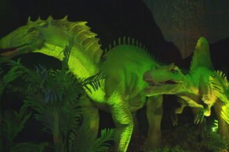 Stigla je invazija! Dinosauri zauzeli Velesajam