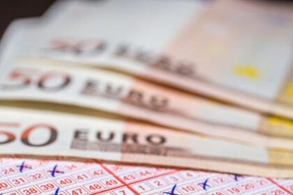 Sretnik iz Hrvatske osvojio više od pola milijuna eura na Eurojackpotu, evo gdje ide novac