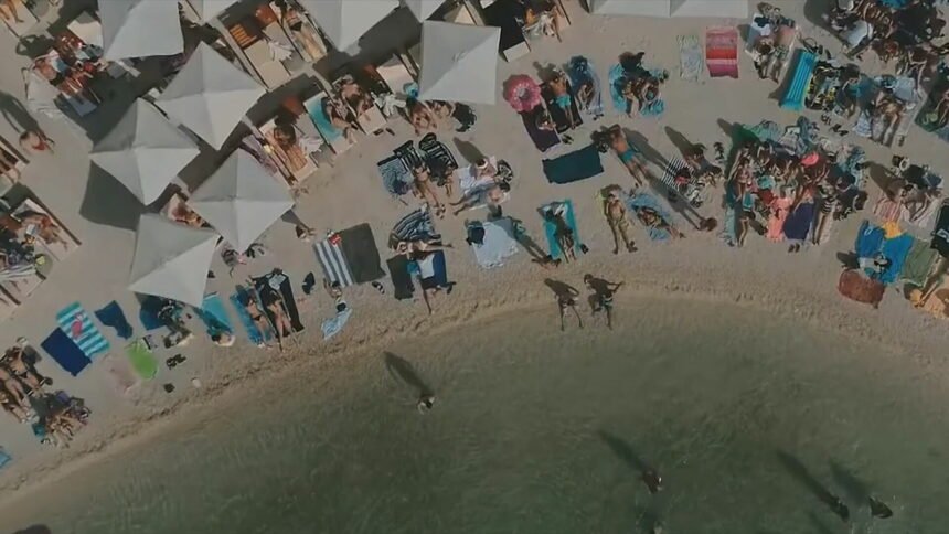 Kraj beach barova na dalmatinskoj plaži: Inspekcija naredila uklanjanje objekata bez koncesije