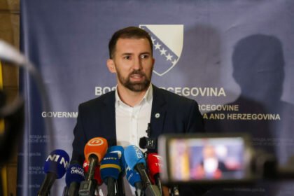 Delić: Patriotski je ne prenositi 1. mart na ponedjeljak, Vlada FBiH: Ponedjeljak je neradni dan