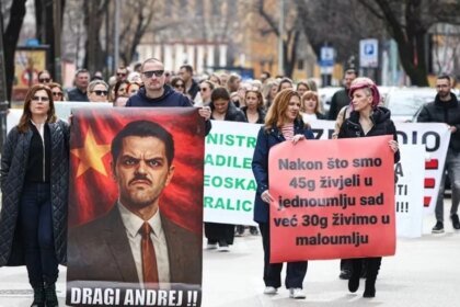 Zdravstveni radnici HNK pojačavaju pritisak: Ako ne bude dogovora, slijede blokade i noćenje ispred Vlade