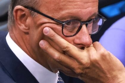 NJEMAČKA NA OPREZU: Merz upozorio na rizike vojnih napada na Iran